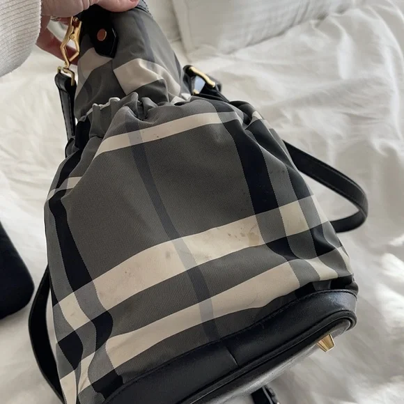 Burberry Nova tote diaper bag - Picture 7 of 10